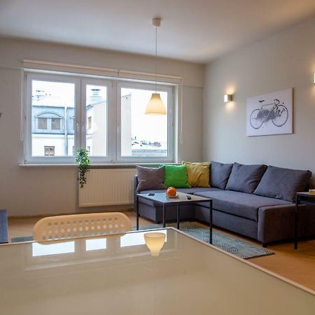 Apartament New Praga Near To Metro, Free Parking Varsó Kültér fotó