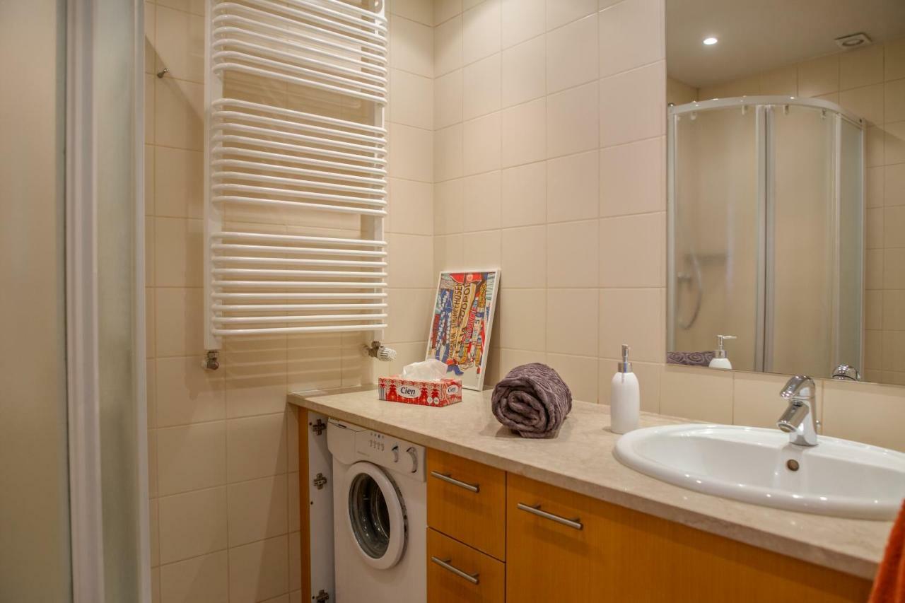 Apartament New Praga Near To Metro, Free Parking Varsó Kültér fotó